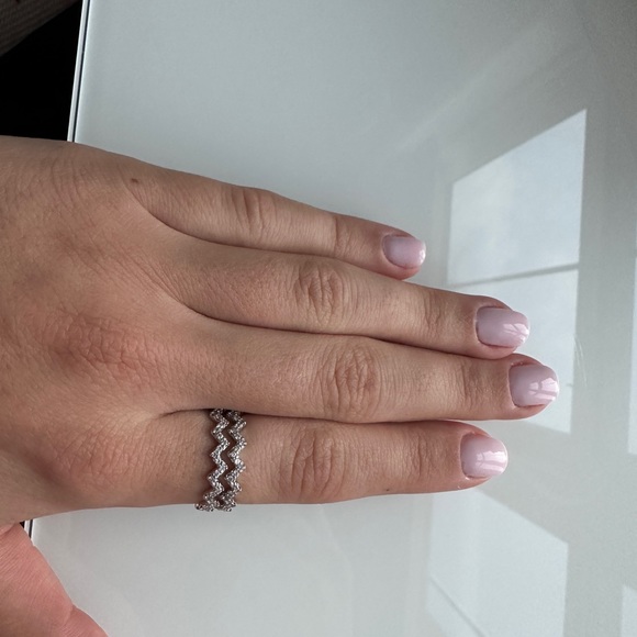 DOUBLE UP AND DOWN RING
STERLING SILVER - Picture 3 of 3